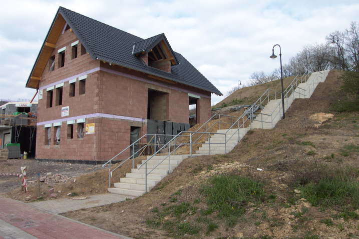 Aufm Rausch (Frhjahr 2004) - Haus an der Treppe