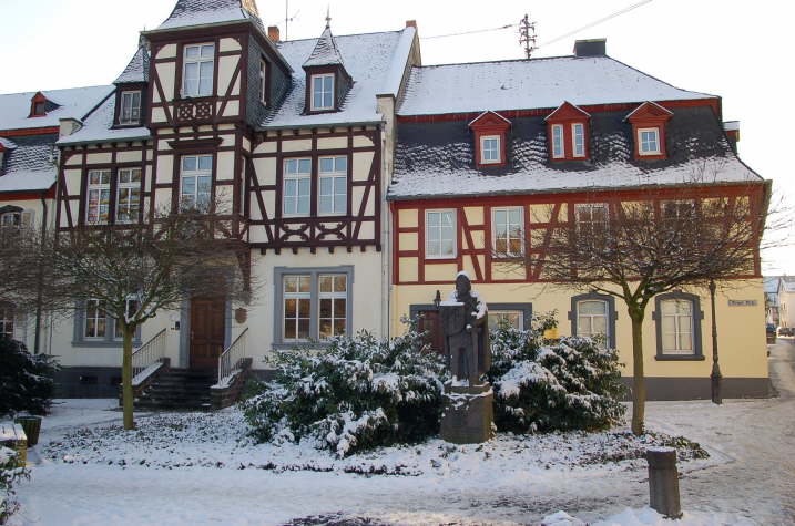 Rentamt und frhere Bckerei Riegel (Winter 2005 2006)